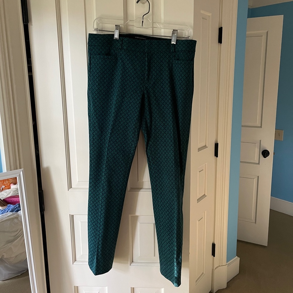 Banana Republic Sloan Pants 4R Cropped
